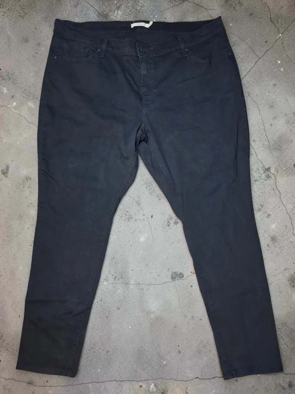 Women's Black High-Rise Slim Jeans **